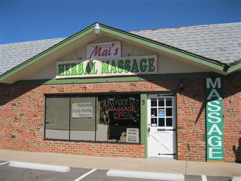 Mauren Erotic Massage