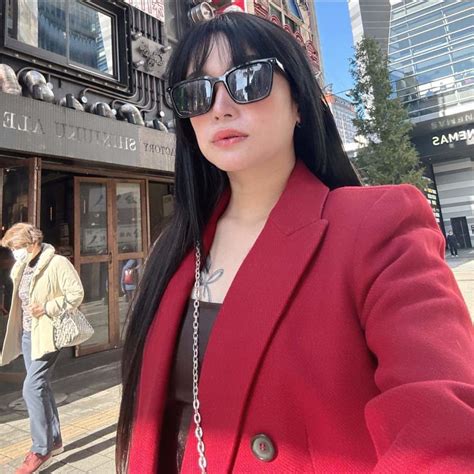 Kobe Sex Escort